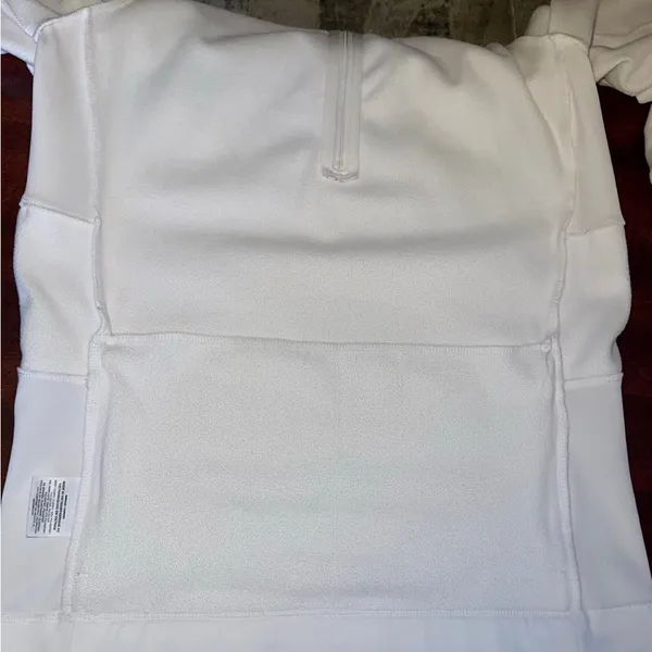 Nike golf women 1/2 zip cover-up Long sleeve size M White-Zip Pullover - Image 7