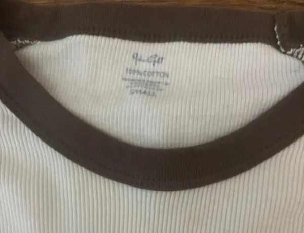 Brandy Melville Long Sleeve - Image 3
