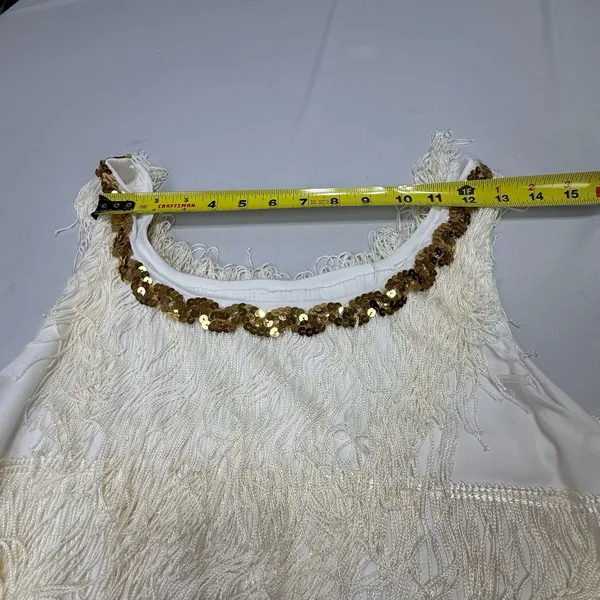 White Sleeveless Flapper-Style Fringe Mini Dress with Gold Sequin Neckline - Image 6