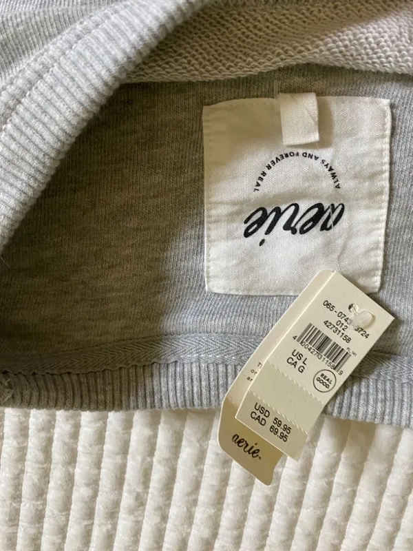 Light gray Aerie crewneck new with tags - Image 2