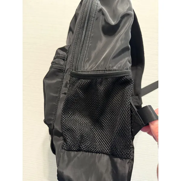 Victoria Sport Backpack Black Nylon Red Lining Mesh Pockets‎ Gym Travel Bag - Image 5