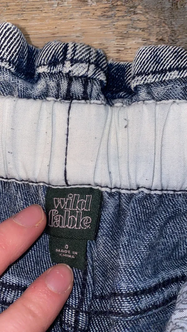 Ruffled Waist Jeans - Image 3