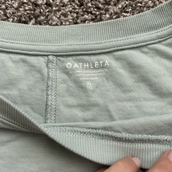 Athleta Sundown Shirred Tee Pale Green Pullover Short Sleeve Sweatshirt XL - Image 5