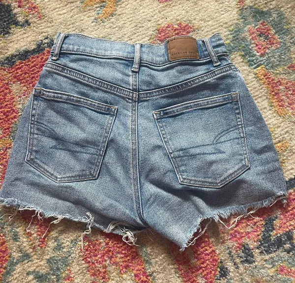 American Eagle Shorts - Image 2