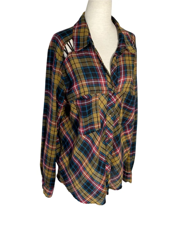 FREE PEOPLE Shoulder Cutout Plaid Shirt - Image 3