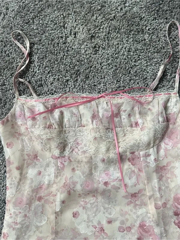 Princess Polly Floral Lace Slip Dress in Pink and Cream - Image 3