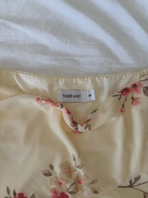 Tiger Mist Freya Lace Skirt - Image 3