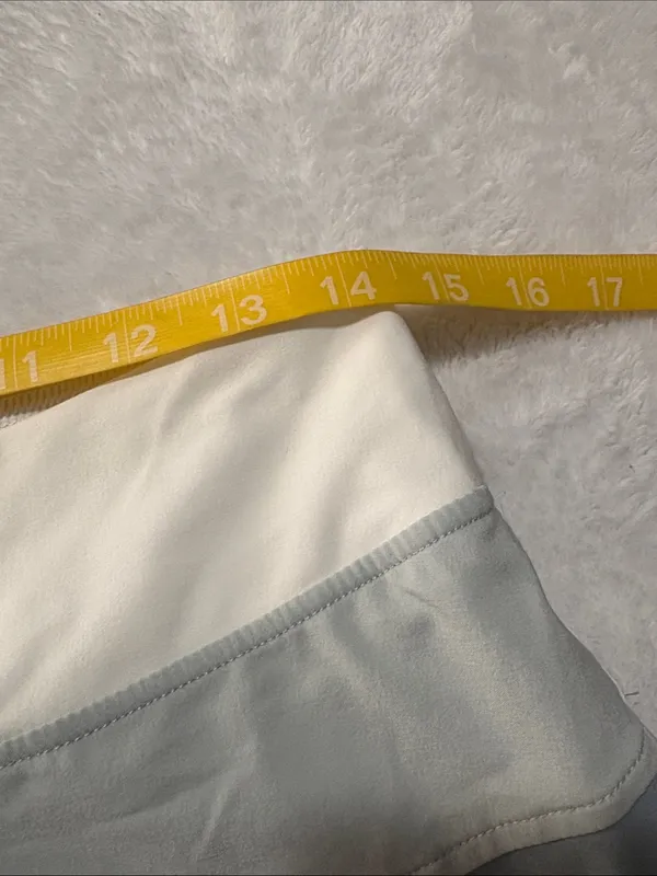 Nike DRI fit size small Women's Light Gray White Pleated Skater Tennis Skirt ath - Image 4