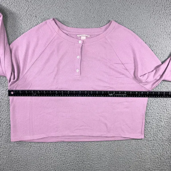 Victoria's Secret Lounge‎ Shirt Women Large Cropped Henley L/S Casual Preppy - Image 4