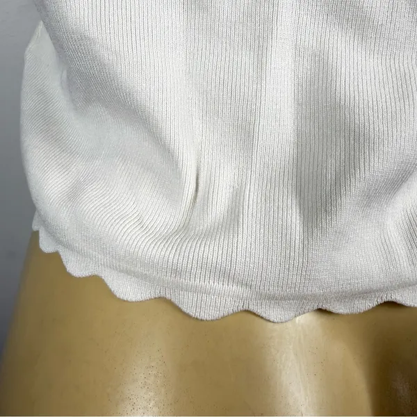 NWOT H&M Short Sleeve Sweater Top Sz S Scalloped Button Front Shirt - Image 5