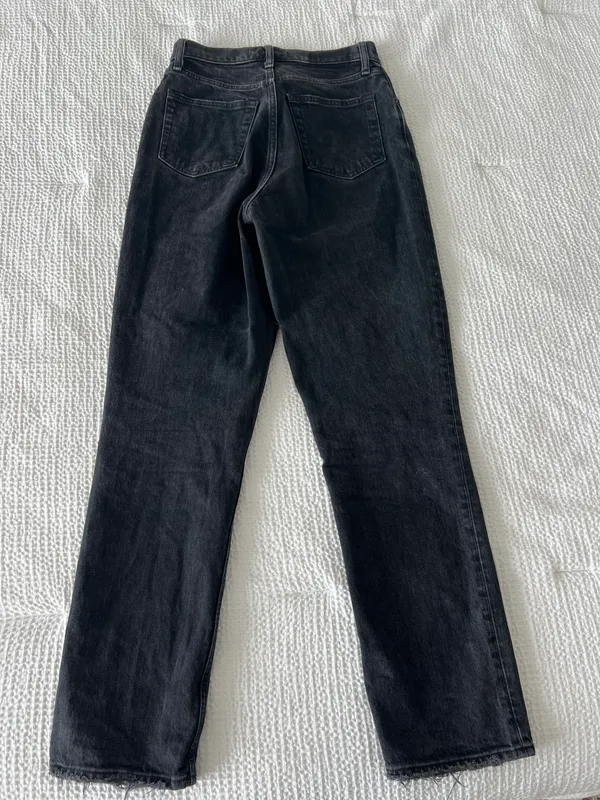 Abercrombie High Rise Jeans - Image 4