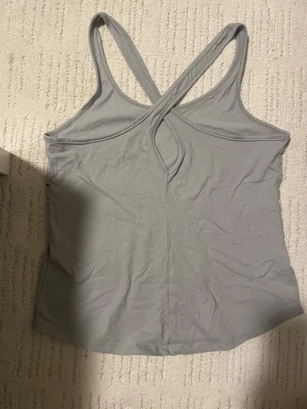 Under Armour Grey Tank Top - Image 3