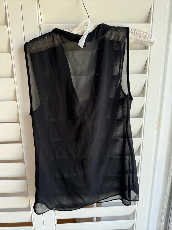 Victoria Secret Tank Top Crystal Embellished sz M - Image 4