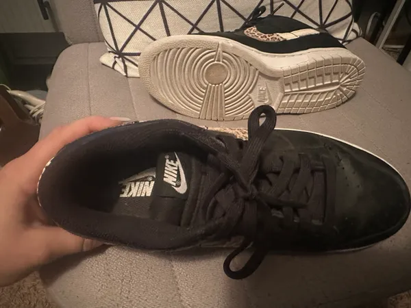 Women’s Dunk Low - Image 3