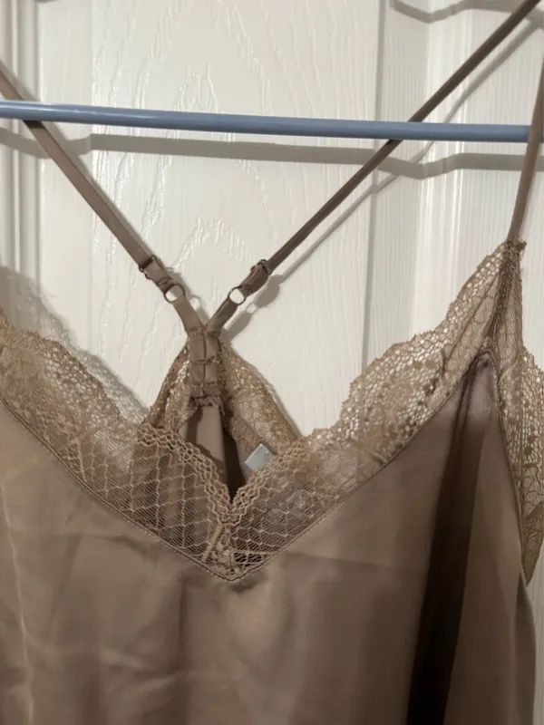 Satin top Tan Size M - Image 3