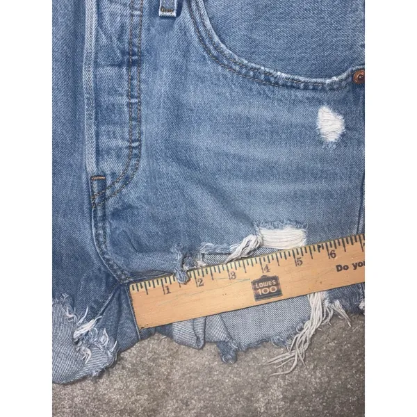 levis 501 shorts‎ womens cut off button fly mid rise 26 - Image 11