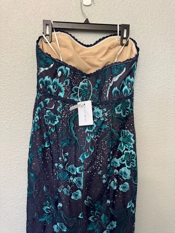 NWT Marchesa Notte Strapless Embroidered Sequin Tea Length DressSize 10 - Image 4