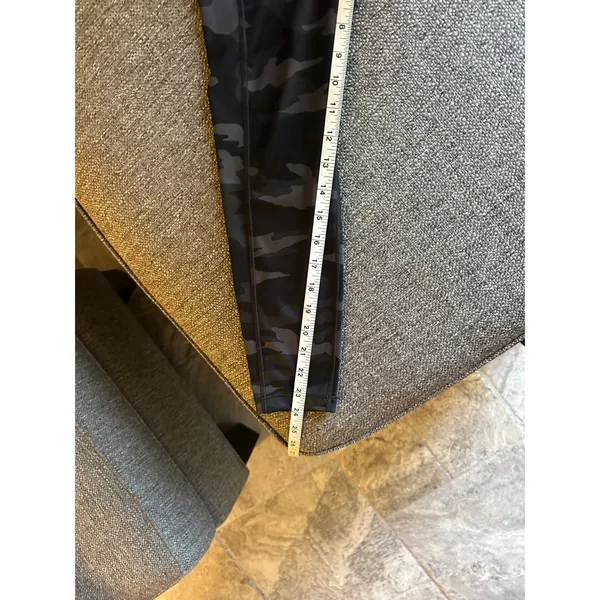 Athleta Camo Ultimate Stash Tight‎ Leggings Women's Size S Black Grey Activewear - Image 5