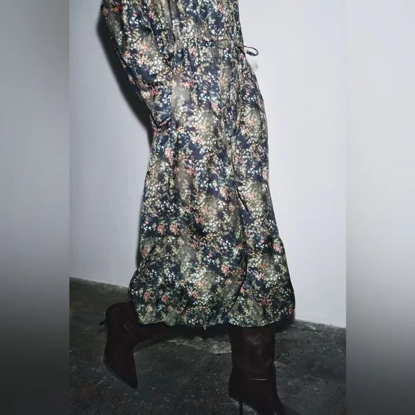 NWT Zara Chic Floral Long Sleeve Dress Midi/Maxi Side Pockets dress Size S - Image 5