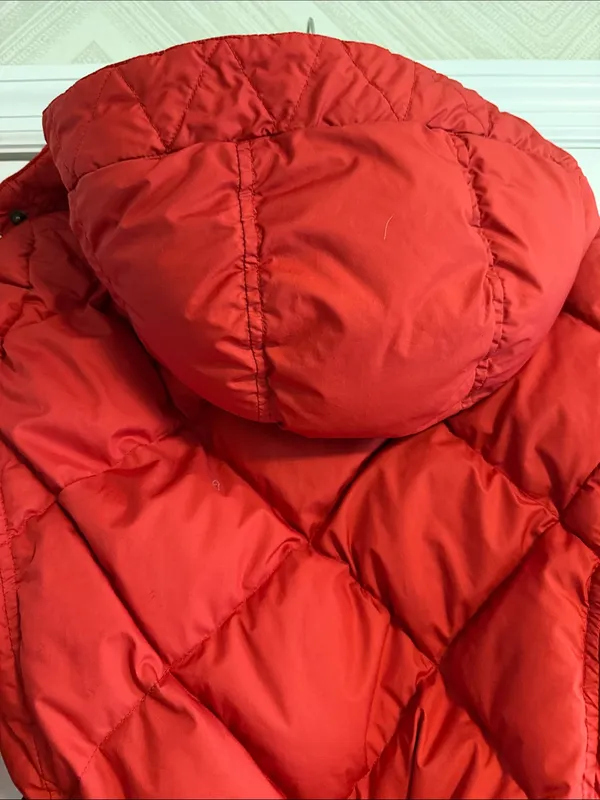 Burberry London Women’s XS Red Hooded Puffer Jacket Belted Double Zip - Image 5