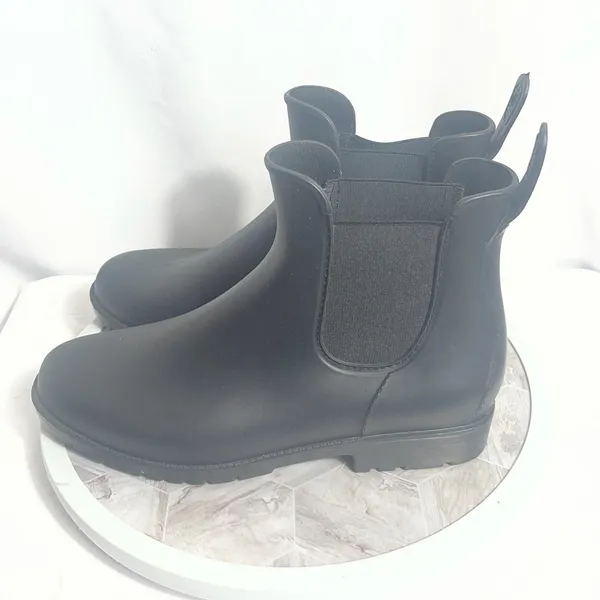 Source Unknown Black Chelsea Rain Boots Waterproof Ankle Lug Sole Size 39 (8) Women's - Image 2