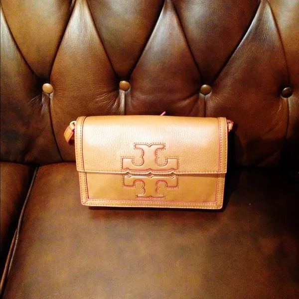 Tory Burch Jessica Clutch new with tags - Image 4