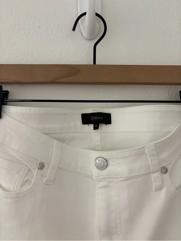 Quince Bella stretch straight jeans in cloud white - Image 4