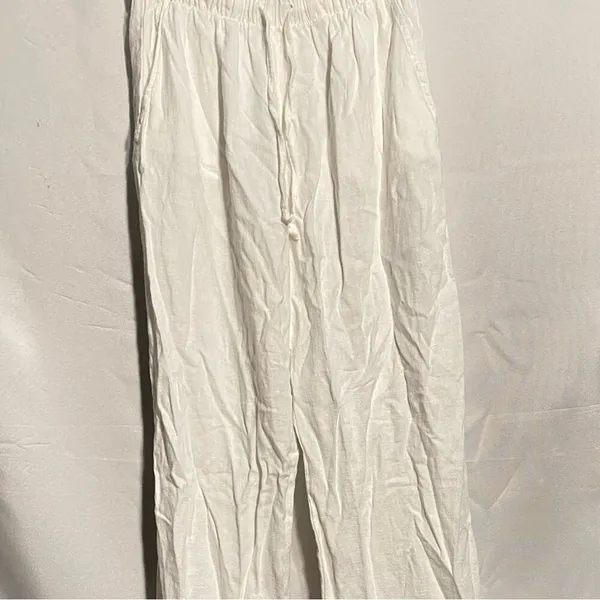 Subdued Italian White Pants size‎ small - Image 3