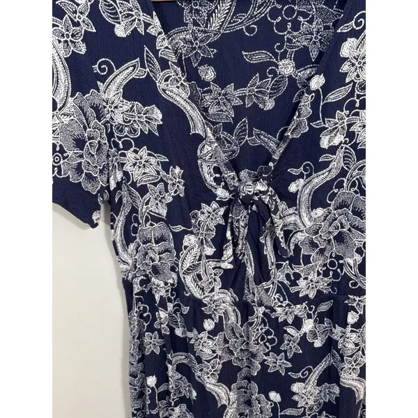 Roxy Navy Blue White Floral Paisley Tie Front Mini Dress Large Short Sleeve - Image 3