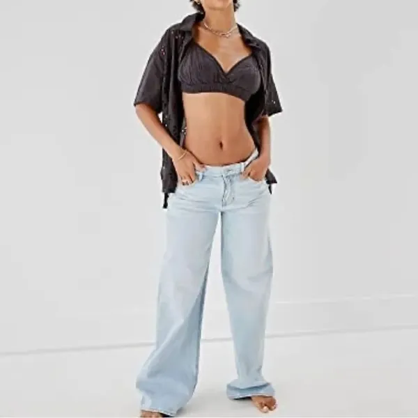 American Eagle Outfitters Black Eyelet Button Down Top(Size XS) - Image 3