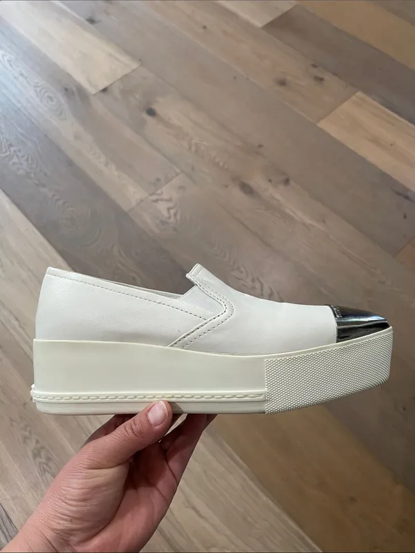 Miu Miu White Metallic Cap-Toe Leather Platform Sneakers Size 37.5 - Image 12