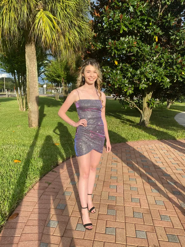 Windsor homecoming Dress - Image 4