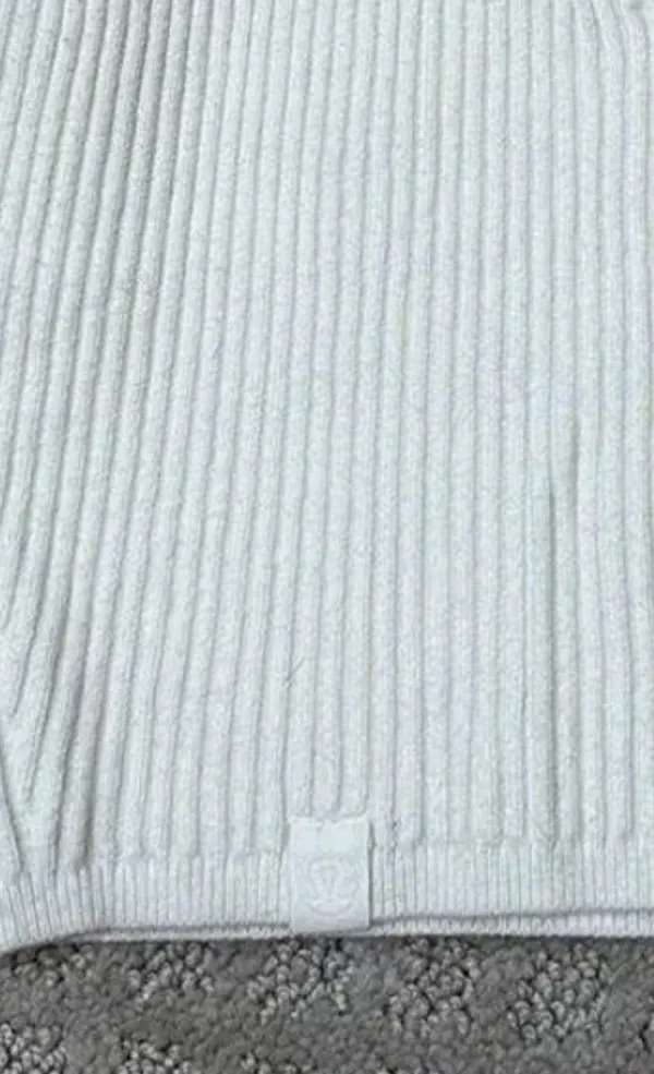Lululemon Like new Lemon Sorbet Ribbed Knit Cropped Tank Top - Image 4
