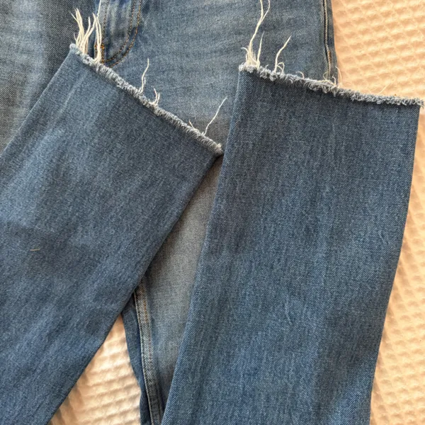 Free People Medium Wash Skinny Jeans with rips - Image 2