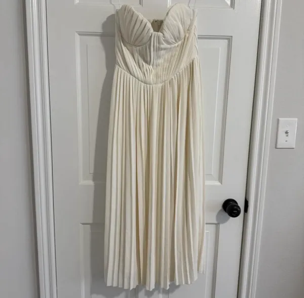 House of CB Amorata Dress - Image 2