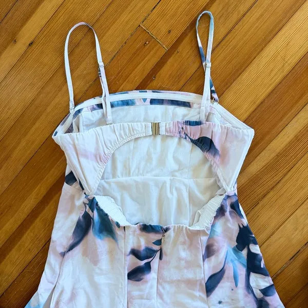 Abercrombie & Fitch NWT Godet Clasp-Back Midi Dress in Light Purple Pattern Size - Image 5