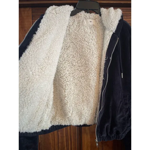 Nordstrom brass plum corduroy Sherpa lined jacket medium - Image 3