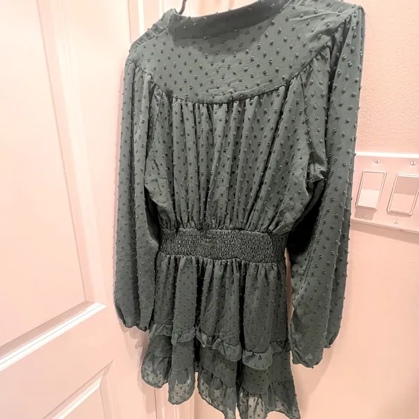 Green Dress - Image 2