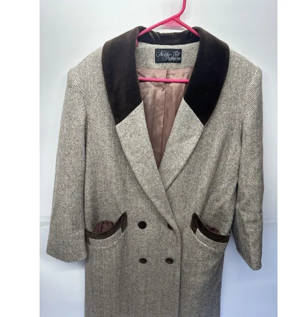 Vintage Noble Fashion Wool Coat Women’s | Herringbone Tweed Long Overcoat - Image 2