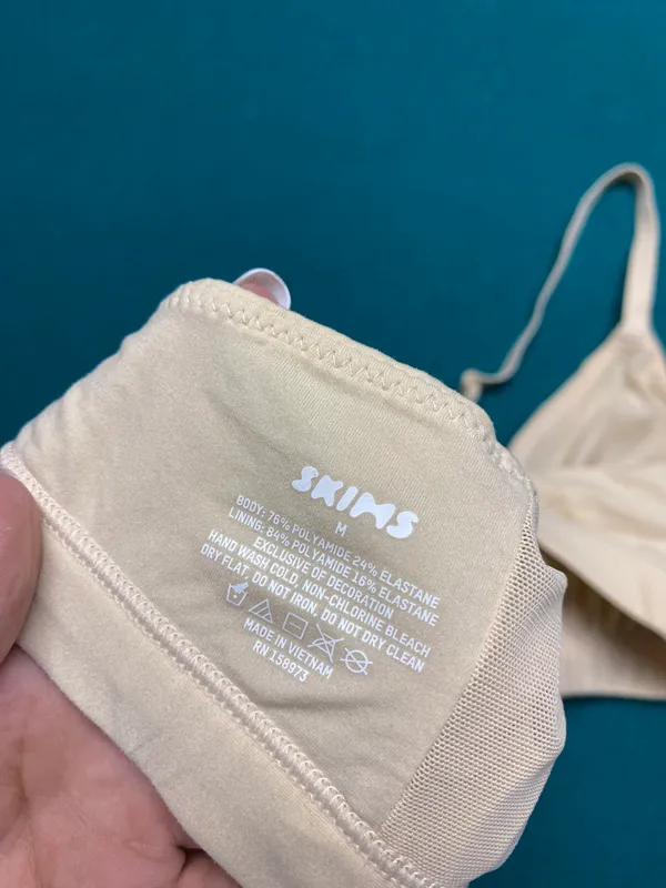 FITS EVERYBODY CROSSOVER BRALETTE - Image 4