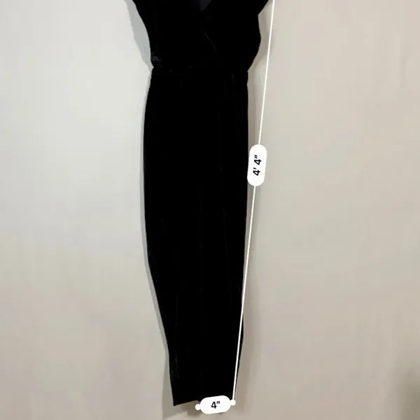 Topshop Women’s Sleeveless Faux Wrap Velvet Jumpsuit Black Size 6 EUC - Image 7