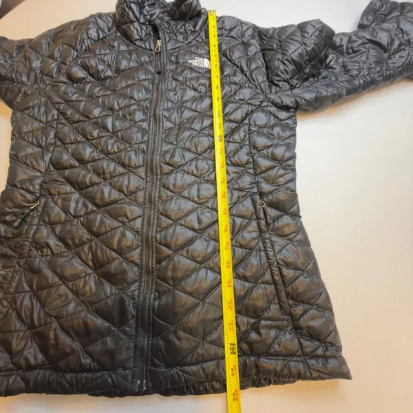 The North Face Med ThermoBall Quilted Jacket Black Floral Lining Full Zip Womens - Image 10