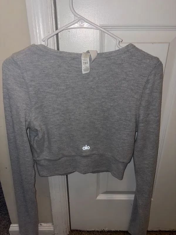 Alo Cropped Cardigan - Image 5