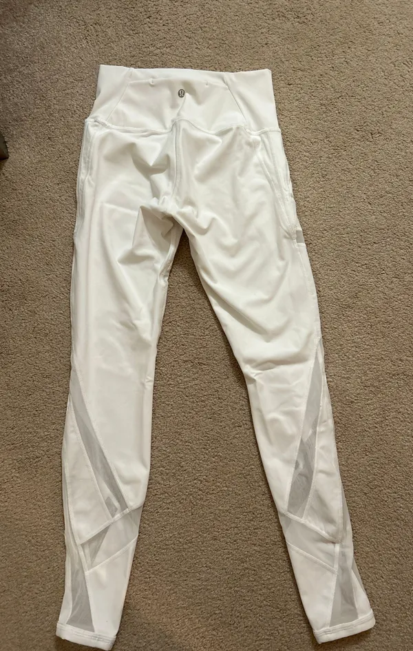 Lululemon Wunder Under Leggings 28” - Image 2
