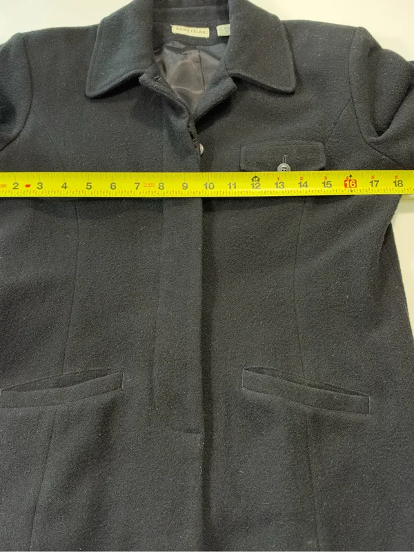 Ann Taylor 100% Wool Black Tailored Button Jacket Size Small - Image 6