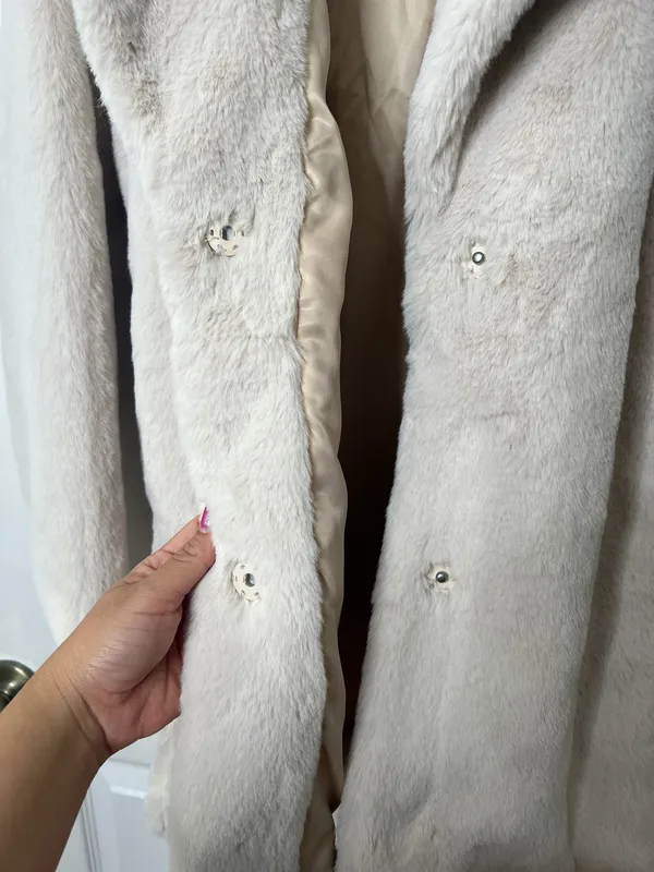 Abercrombie & Fitch Faux Fur Coat Womens XS Cream Plush Quiet Luxury Winter Chic - Image 7