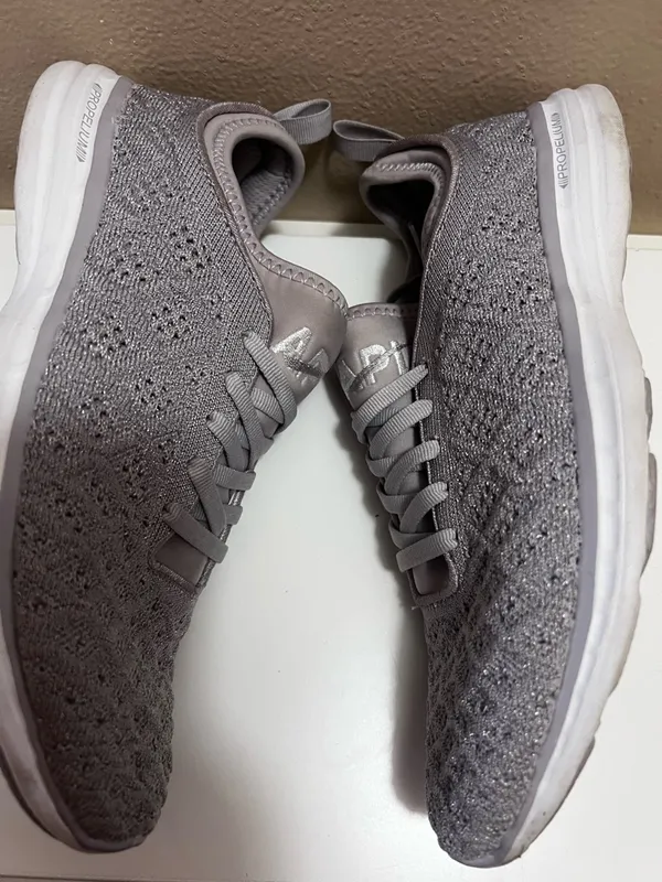 APL TechLoom Knit Sneaker in Gray Size 8.5 - Image 2