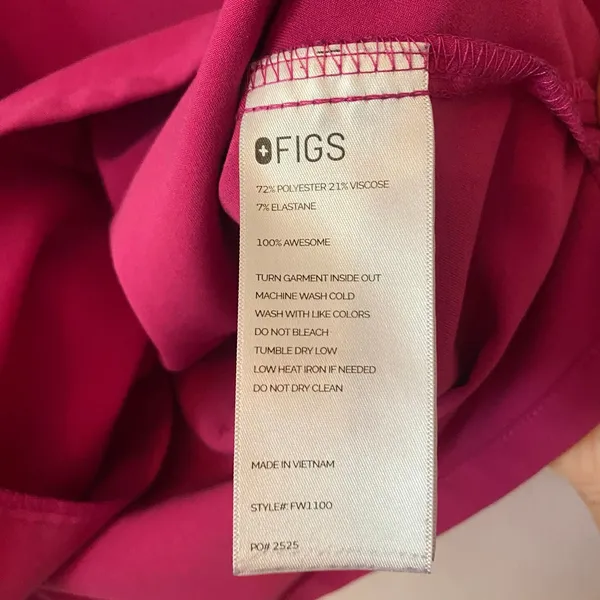 FIGS Raspberry Sorbet Pink Casma Scrub Top Uniform Nurse Doctor Women size Small - Image 8
