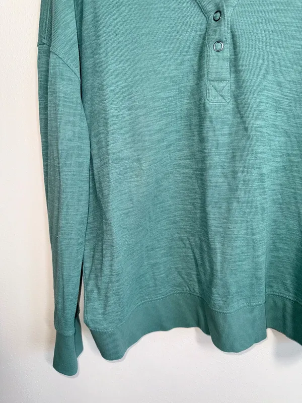 Maurices Relaxed Fit Henley Sweatshirt Solid Teal Green Pullover - Image 4