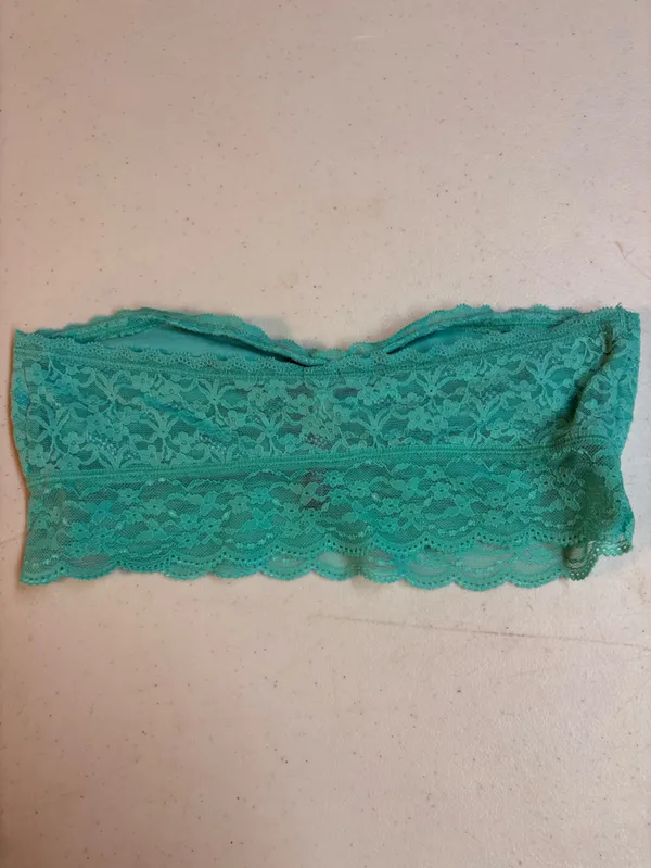 AERIE MEDIUM ✨ lace strapless bralette green excellent condition - Image 2